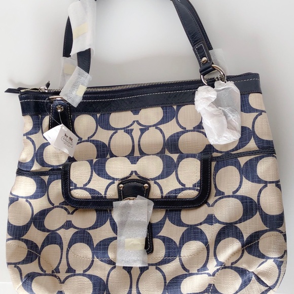 Coach 19620 Poppy Signature C Crosshatch Tote - Picture 2 of 8